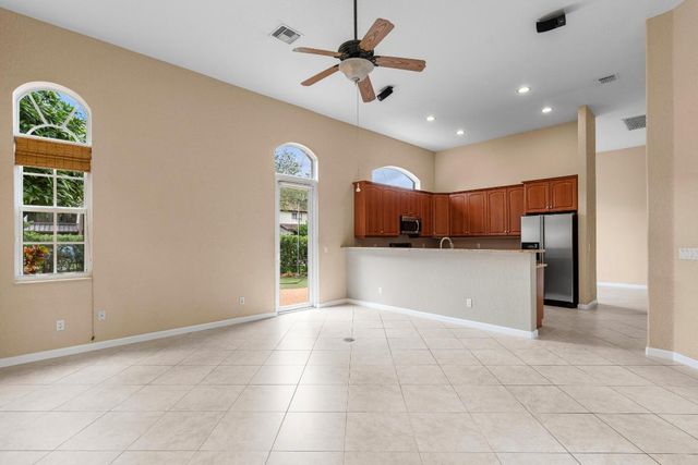 7348 E Country Club Boulevard, Boca Raton, FL 33487