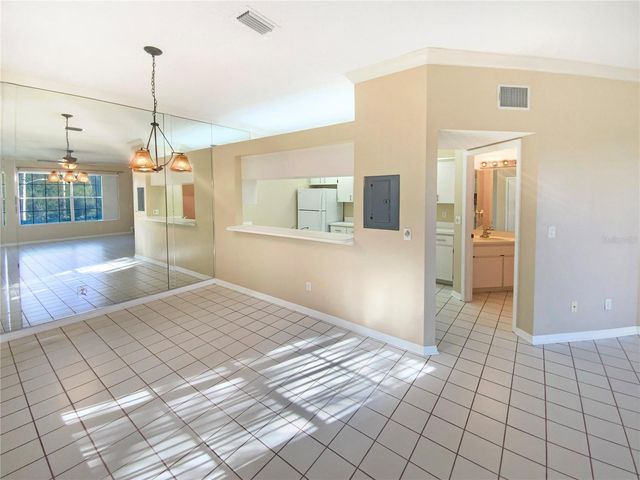 2843 THAXTON DRIVE 32, Palm Harbor, FL 34684