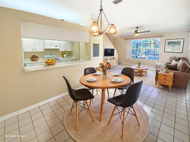 2843 THAXTON DRIVE 32, Palm Harbor, FL 34684