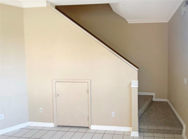 2843 THAXTON DRIVE 32, Palm Harbor, FL 34684