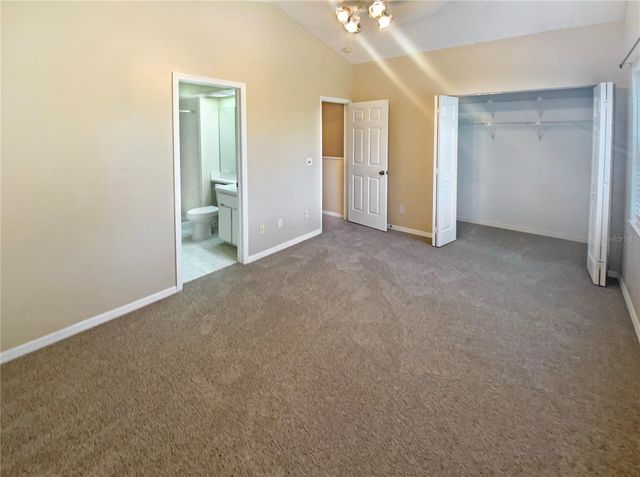 2843 THAXTON DRIVE 32, Palm Harbor, FL 34684