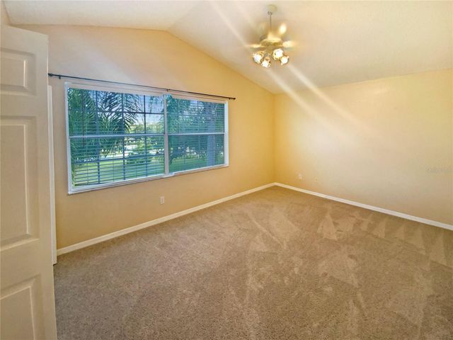 2843 THAXTON DRIVE 32, Palm Harbor, FL 34684