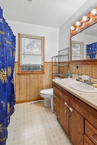 1808 W State Street, Marshalltown, IA 50158
