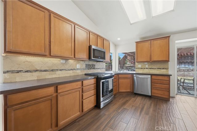 15156 Biarritz St., Lake Elsinore, CA 92530