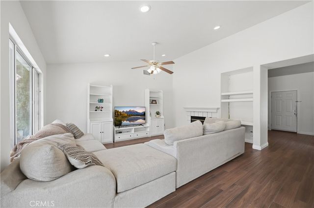 15156 Biarritz St., Lake Elsinore, CA 92530