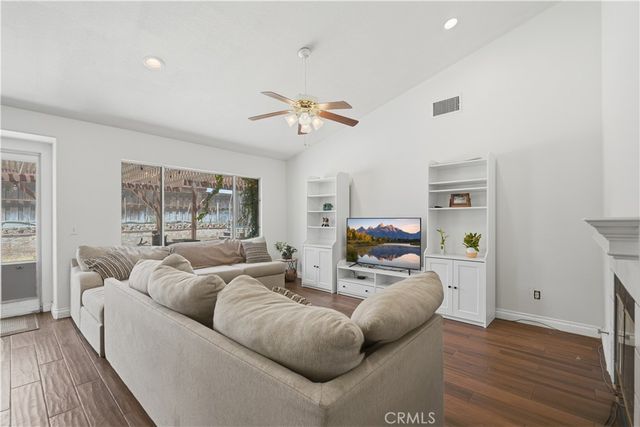 15156 Biarritz St., Lake Elsinore, CA 92530
