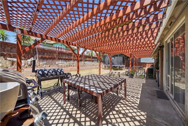 15156 Biarritz St., Lake Elsinore, CA 92530