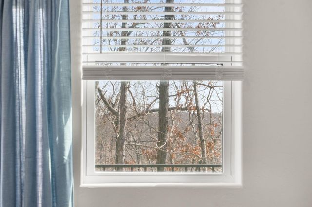 1590 Red Rock Road, Galena, MO 65656