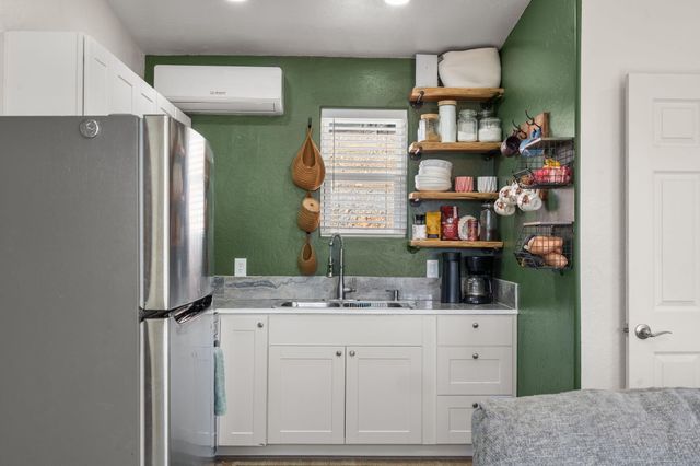 1590 Red Rock Road, Galena, MO 65656