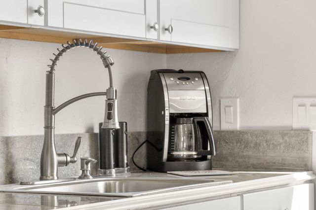 1590 Red Rock Road, Galena, MO 65656