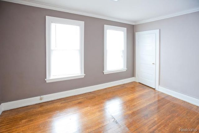 7880 Van Dyke Place, Detroit, MI 48214