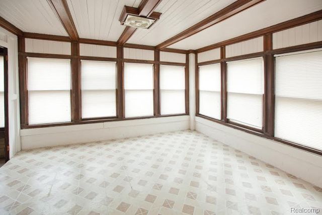 7880 Van Dyke Place, Detroit, MI 48214