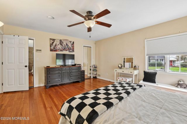 10 Arcadia Road, Woodcliff Lake, NJ 07677
