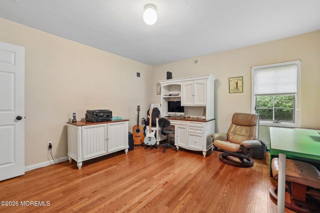 10 Arcadia Road, Woodcliff Lake, NJ 07677