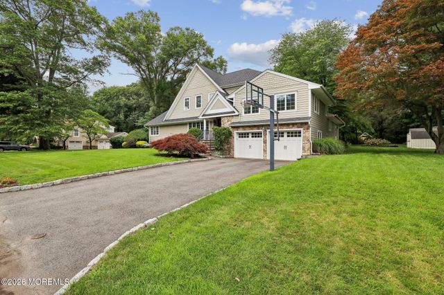 10 Arcadia Road, Woodcliff Lake, NJ 07677