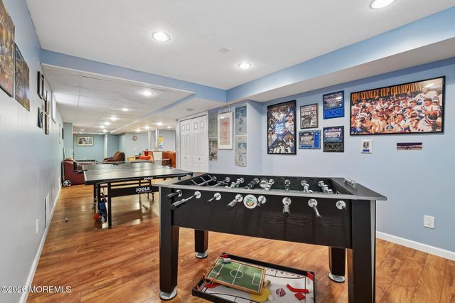 10 Arcadia Road, Woodcliff Lake, NJ 07677