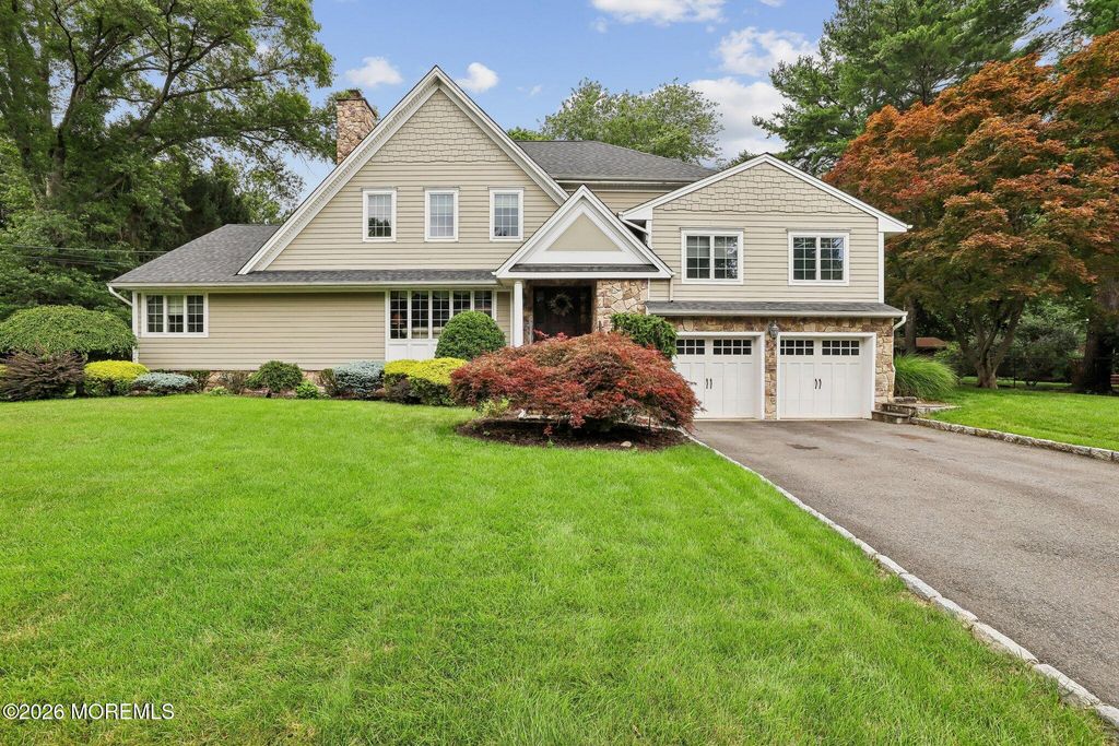 10 Arcadia Road, Woodcliff Lake, NJ 07677