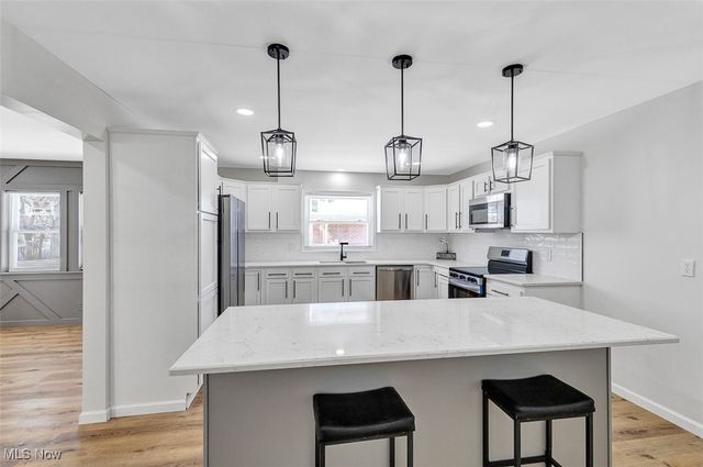 2030 Brookshire Road, Akron, OH 44313