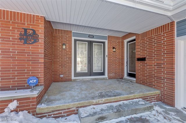 2030 Brookshire Road, Akron, OH 44313