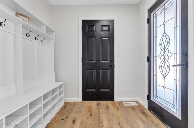 2030 Brookshire Road, Akron, OH 44313