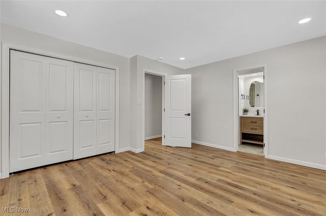 2030 Brookshire Road, Akron, OH 44313