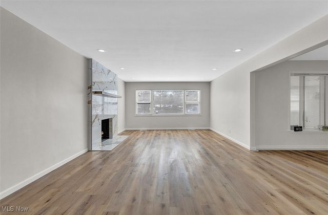 2030 Brookshire Road, Akron, OH 44313