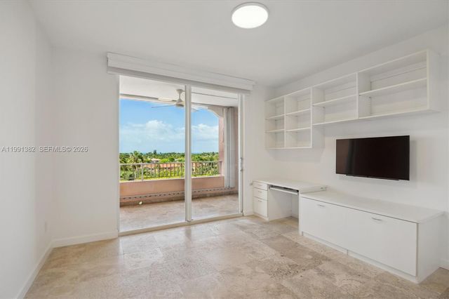 733 Crandon Blvd PH-5, Key Biscayne, FL 33149