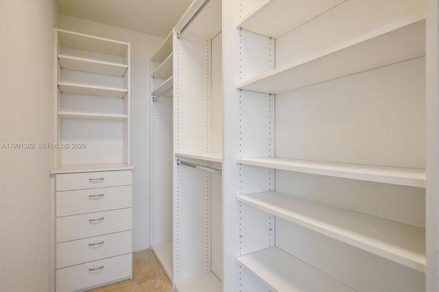 733 Crandon Blvd PH-5, Key Biscayne, FL 33149