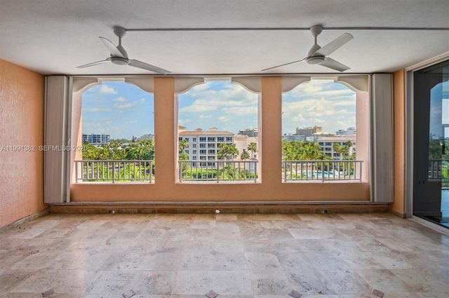 733 Crandon Blvd PH-5, Key Biscayne, FL 33149