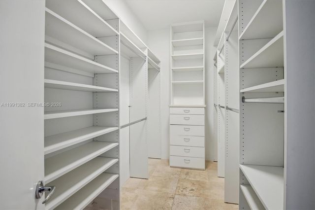 733 Crandon Blvd PH-5, Key Biscayne, FL 33149