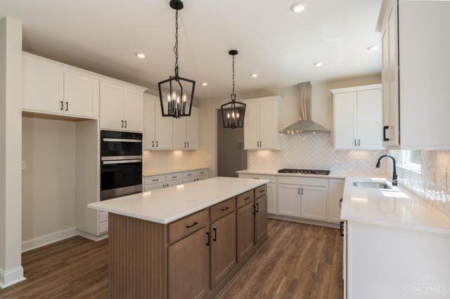 1143 Wayfarers Way, Lebanon, OH 45036