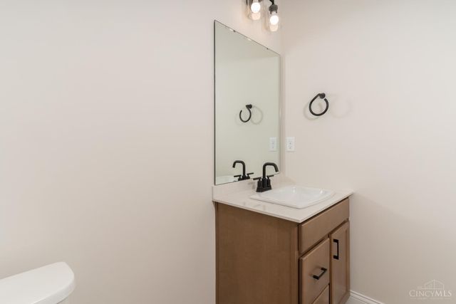 1143 Wayfarers Way, Lebanon, OH 45036