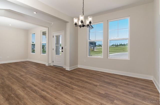 1143 Wayfarers Way, Lebanon, OH 45036