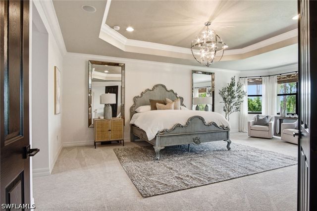 3908 Gibralter DR, Naples, FL 34119