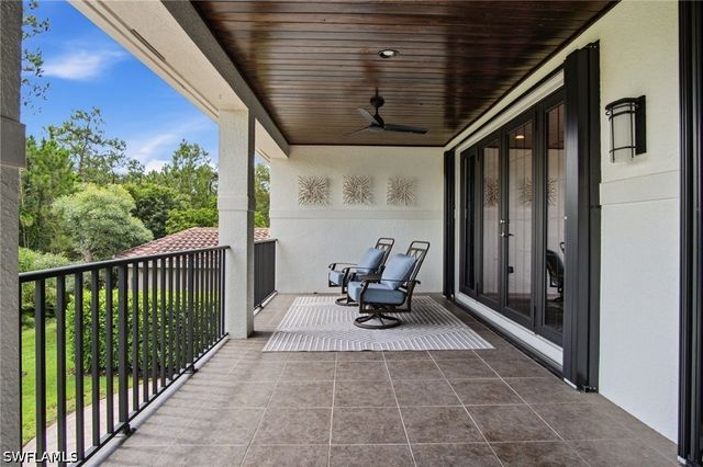 3908 Gibralter DR, Naples, FL 34119
