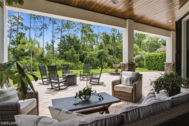 3908 Gibralter DR, Naples, FL 34119
