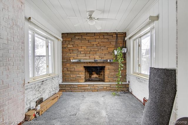 16786 Sprenger Avenue, Eastpointe, MI 48021