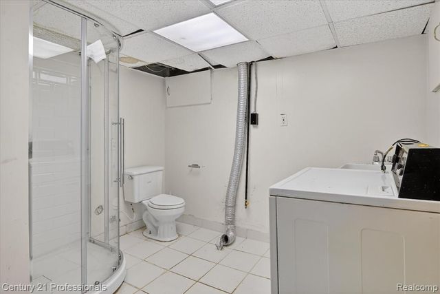 16786 Sprenger Avenue, Eastpointe, MI 48021