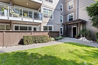 22910 90th Ave W #D105, Edmonds, WA 98026
