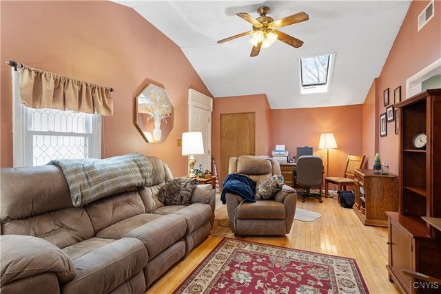 15 Wexford Road, Dewitt, NY 13214