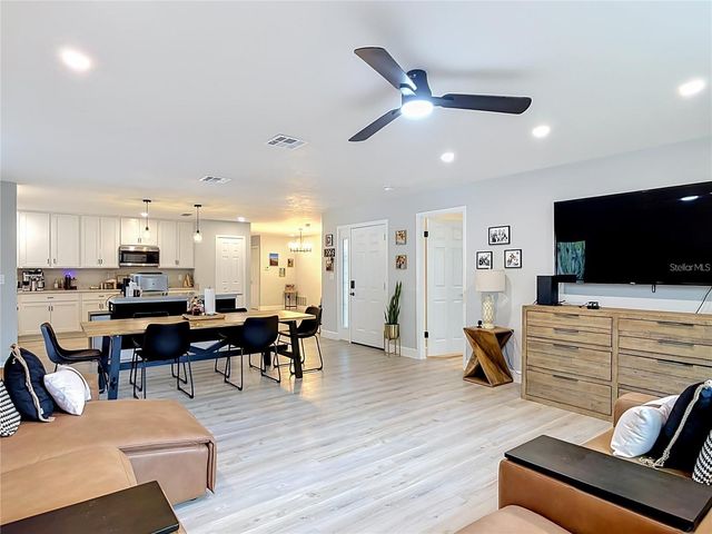 8676 HILLSIDE DRIVE, Orlando, FL 32810