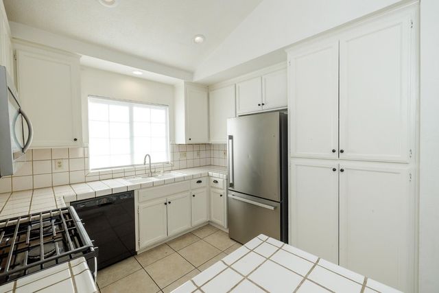 4093 Heartland Way, Turlock, CA 95382