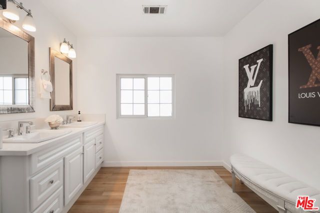 4336 Alla Road, Los Angeles, CA 90066
