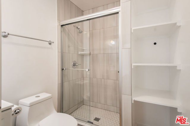 4336 Alla Road, Los Angeles, CA 90066
