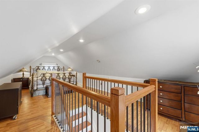 385 Berkeley Avenue, Bloomfield, NJ 07003