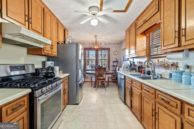 3145 Calumet Place NW, Kennesaw, GA 30152