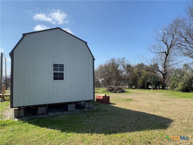 404 E Mignonette Street, Kosse, TX 76653