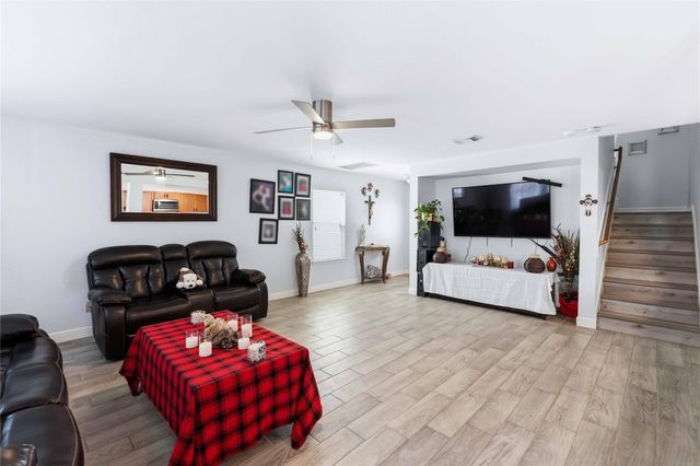 9511 Yearling Branch Drive, Houston, TX 77075