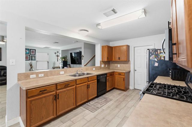 9511 Yearling Branch Drive, Houston, TX 77075