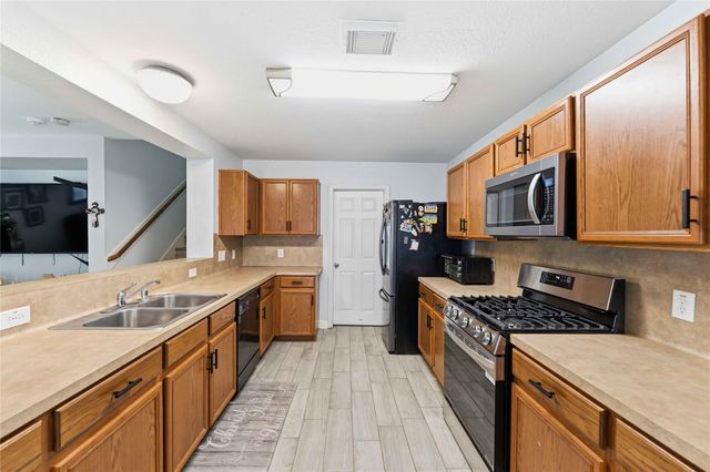 9511 Yearling Branch Drive, Houston, TX 77075